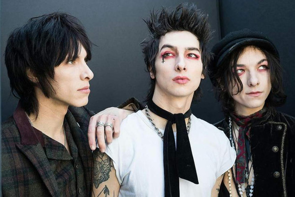 Palaye Royale