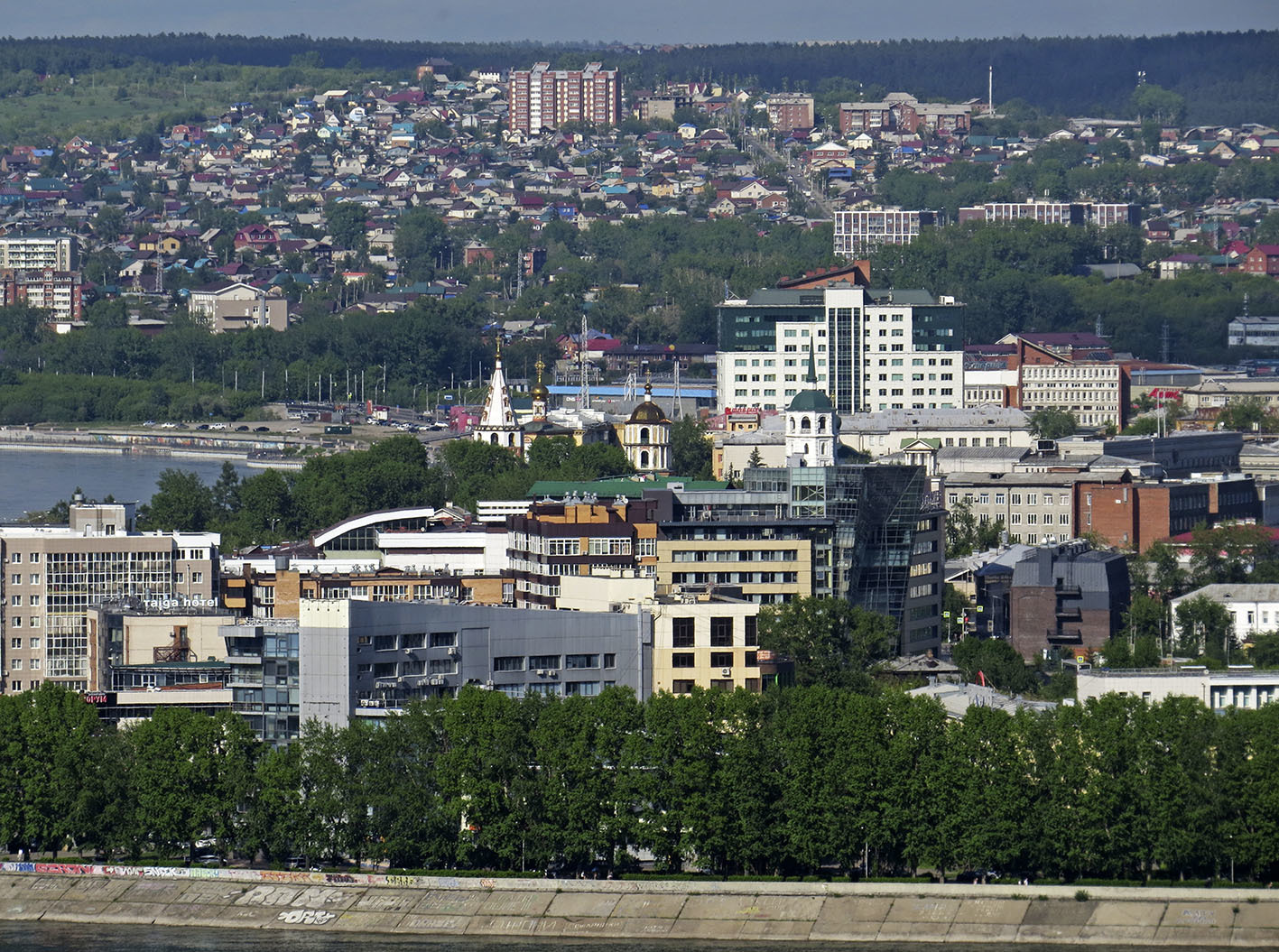 Звезда Героя, или День космонавтики на Гагаринском поле